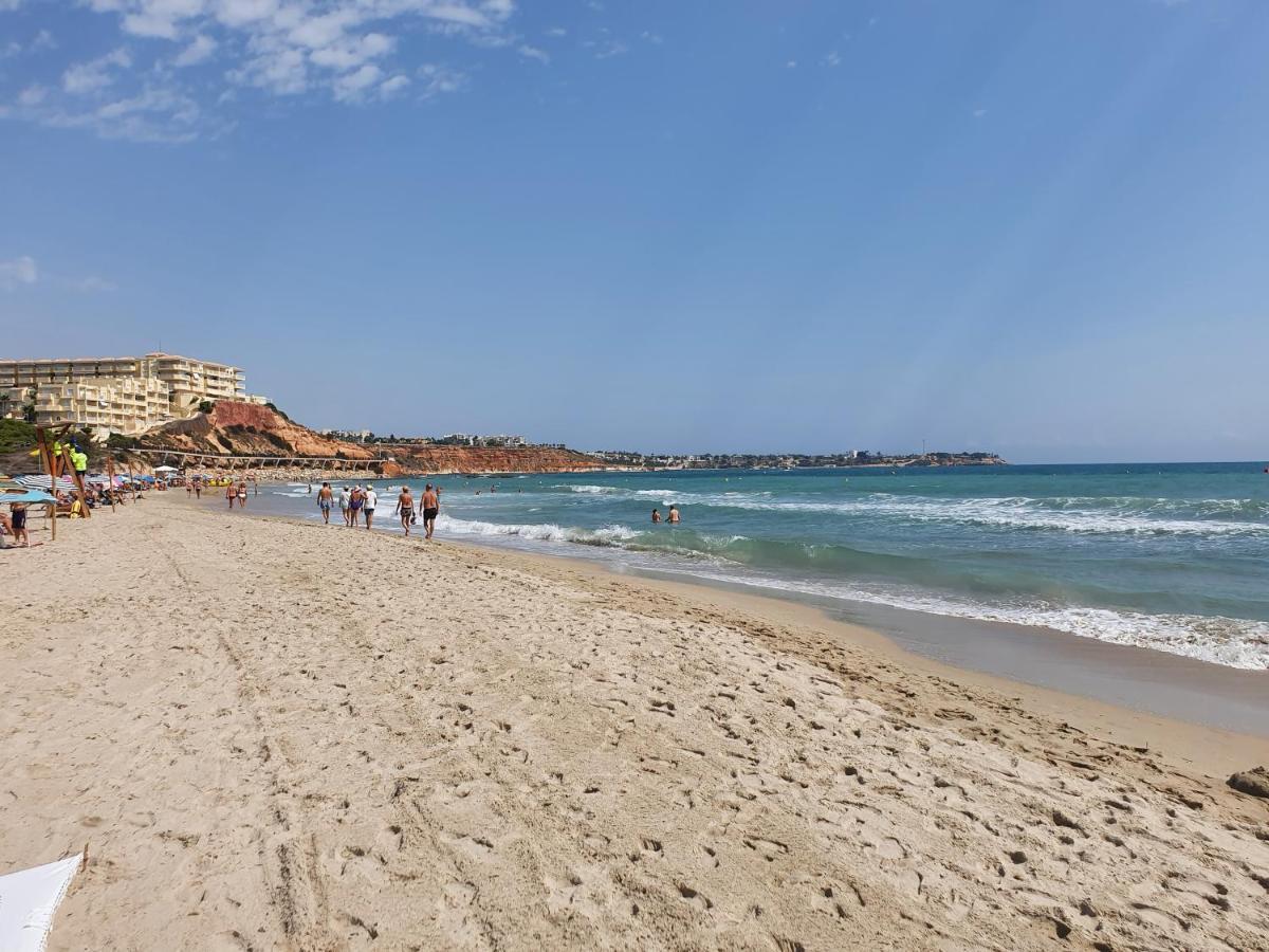 Apartment In Campoamor Overlooking The Swimming Pool Esterno foto