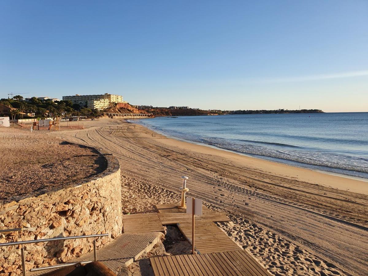 Apartment In Campoamor Overlooking The Swimming Pool Esterno foto