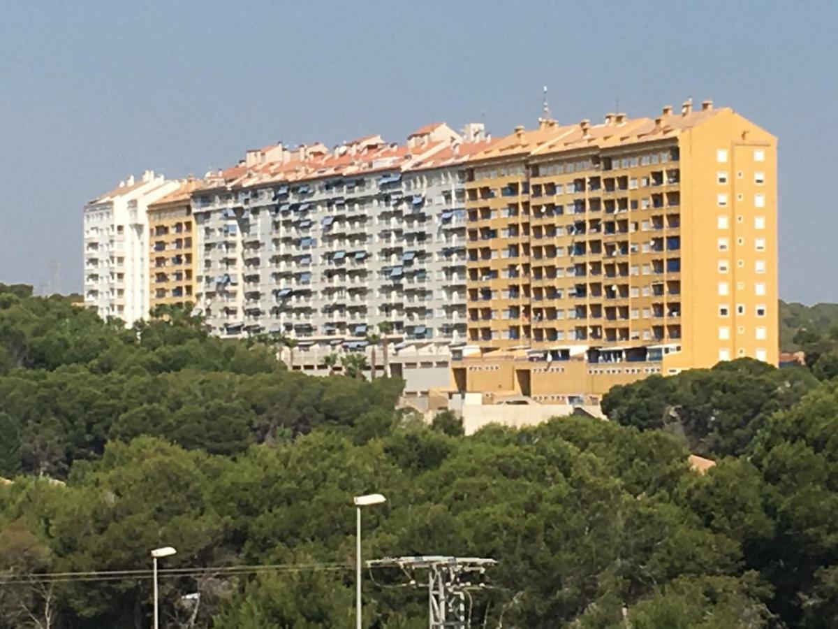 Apartment In Campoamor Overlooking The Swimming Pool Esterno foto